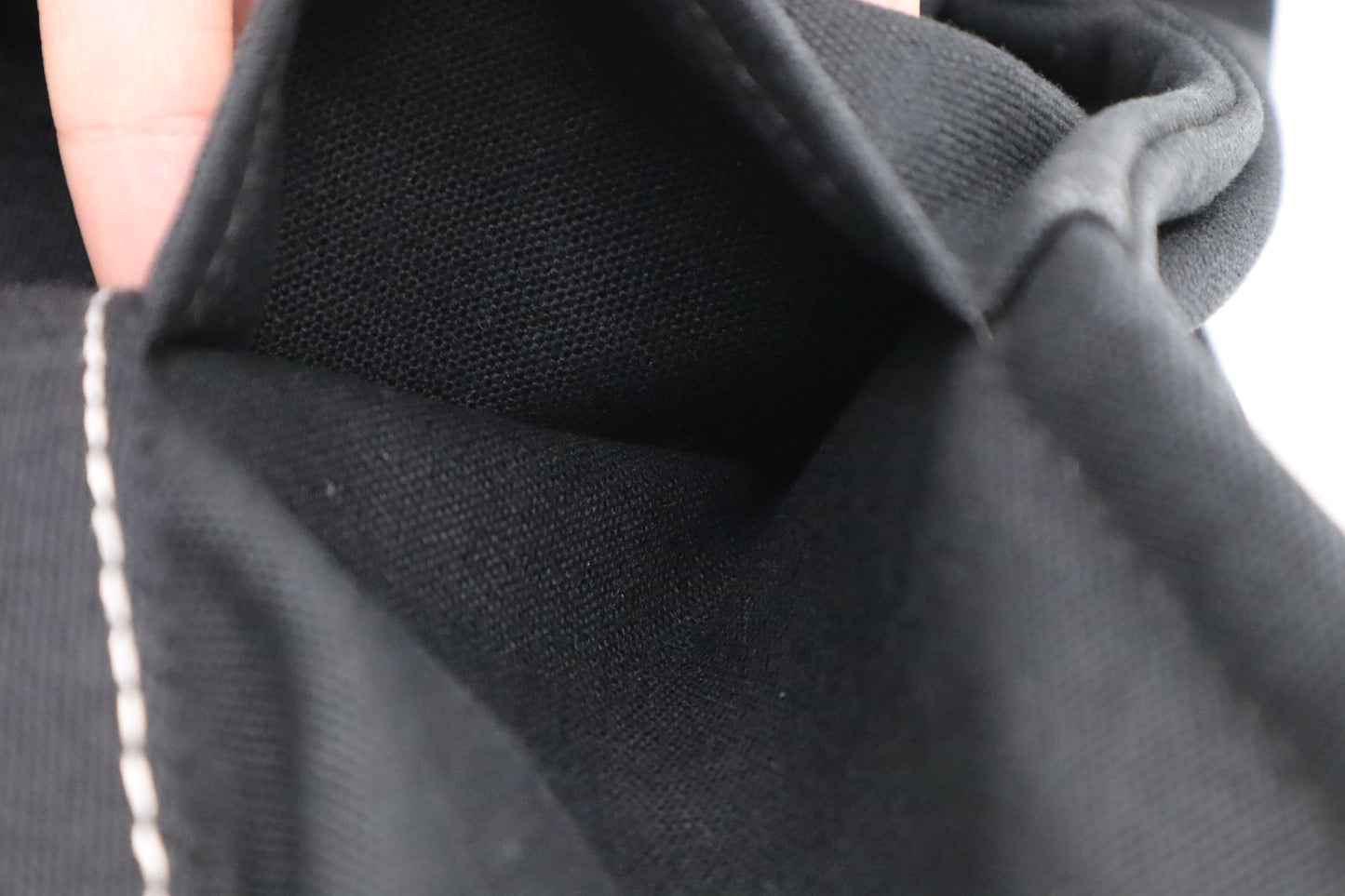 Hermes Fourre Tout MM in Black Canvas