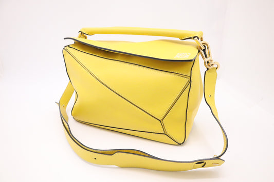 Loewe Medium Puzzle Bag in Yellow Leather