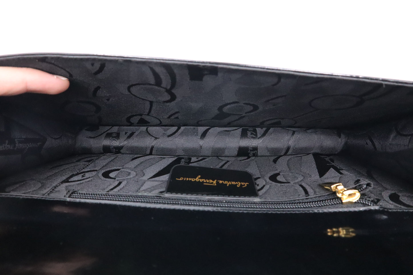Ferragamo Handbag in Black Patent Leather