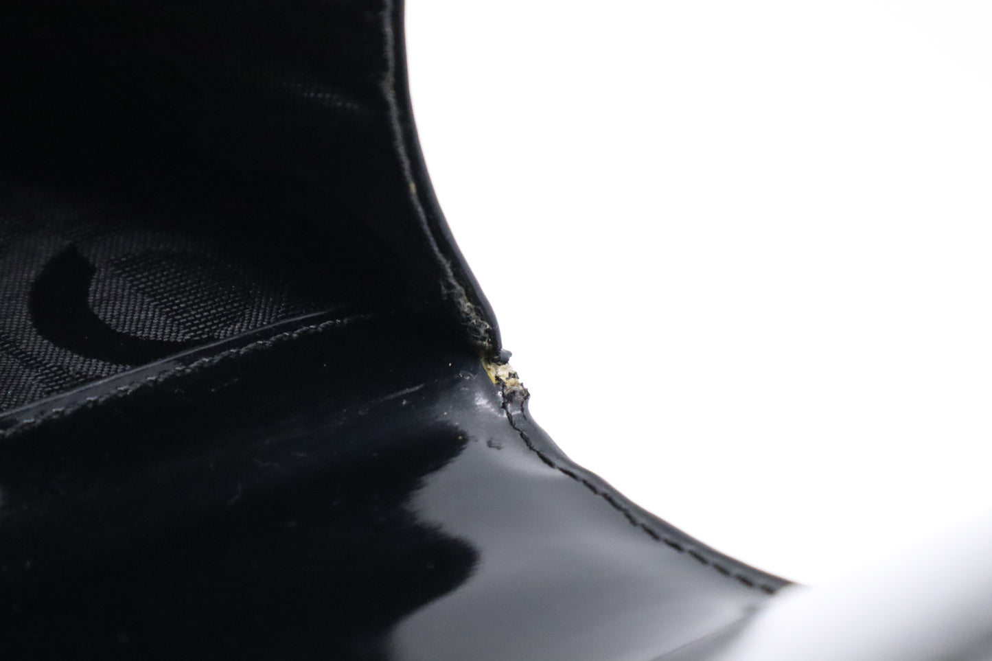 Ferragamo Handbag in Black Patent Leather