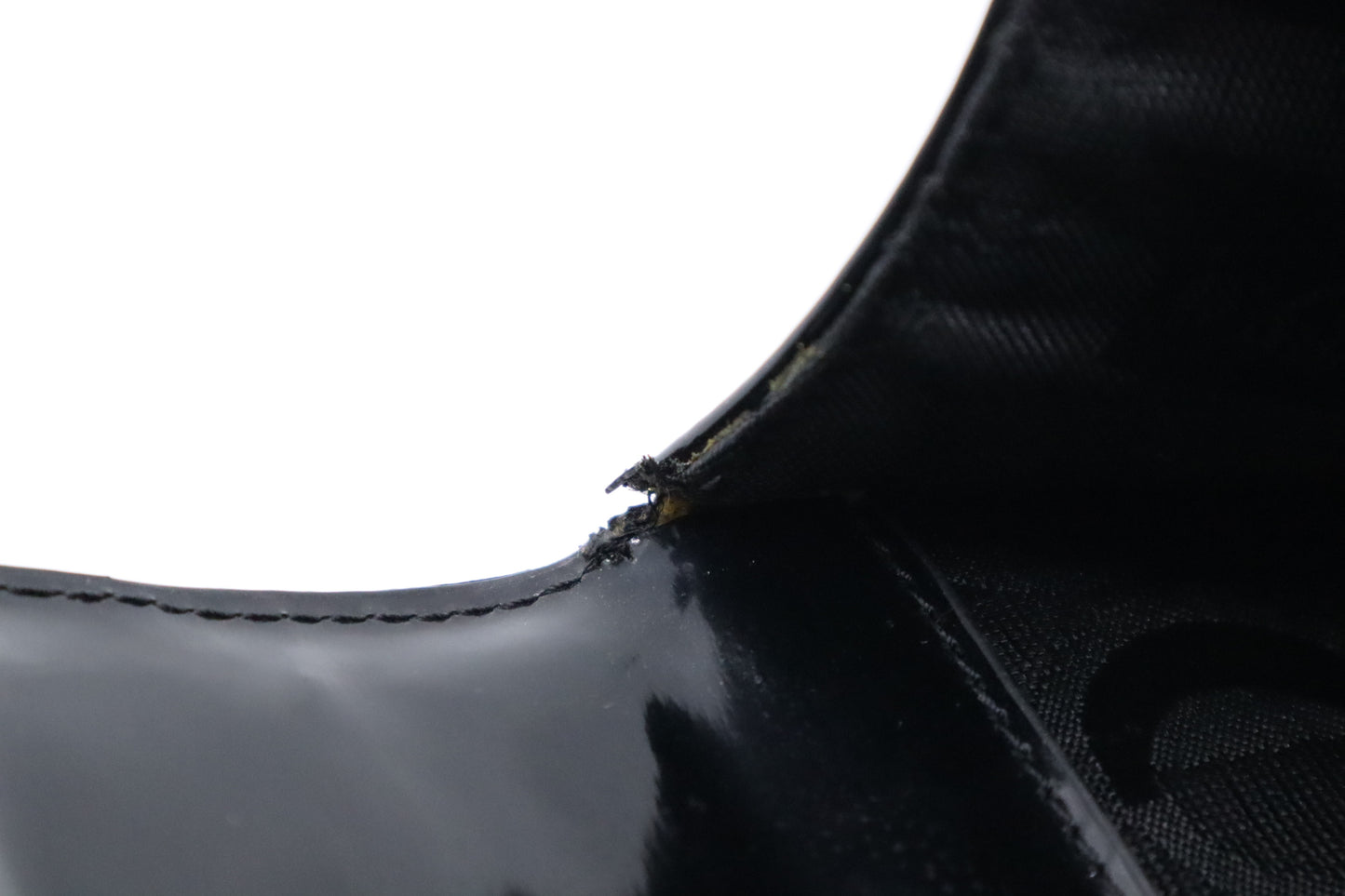 Ferragamo Handbag in Black Patent Leather