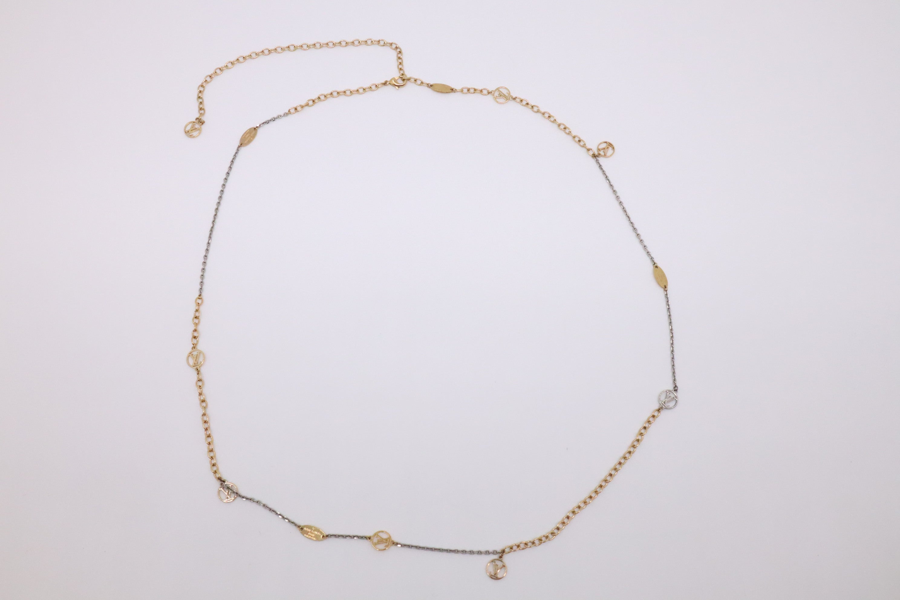 Louis vuitton logomania necklace sales