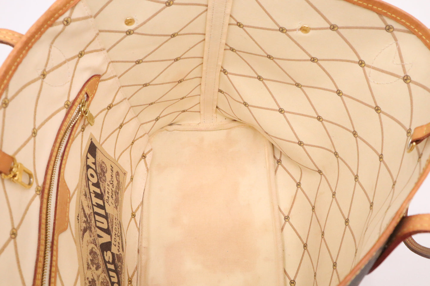 Louis Vuitton Neverfull MM in Summer Trunk Monogram Canvas