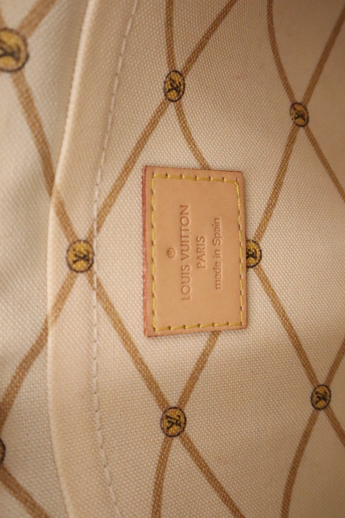 Louis Vuitton Neverfull MM in Summer Trunk Monogram Canvas