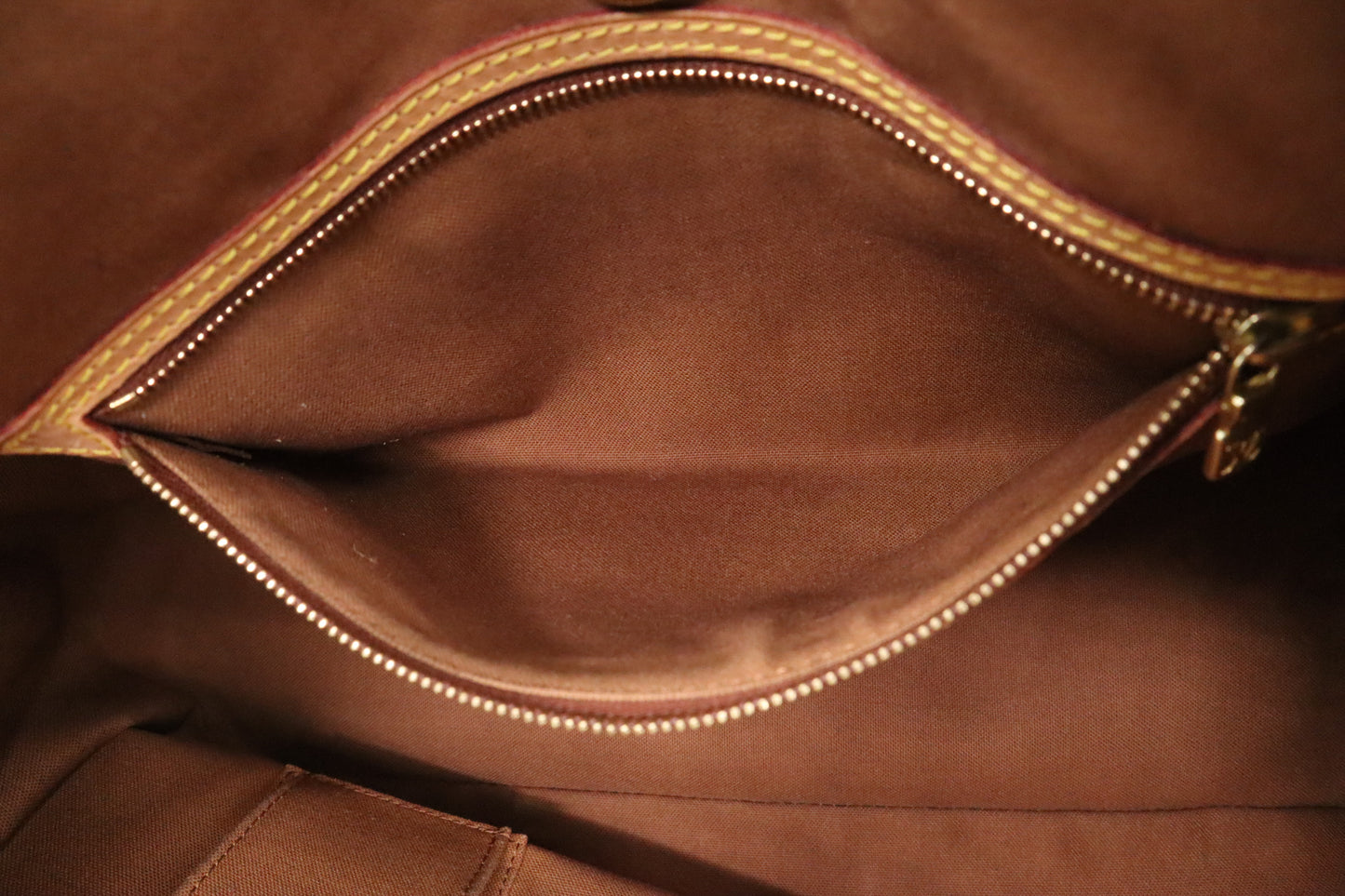 Louis Vuitton Batignolles Horizontal in Monogram Canvas