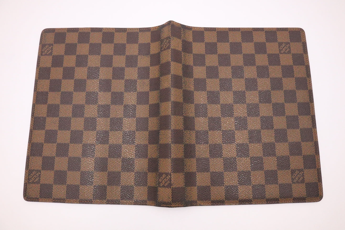 Louis Vuitton Bureau Agenda MM in Damier Ebene Canvas