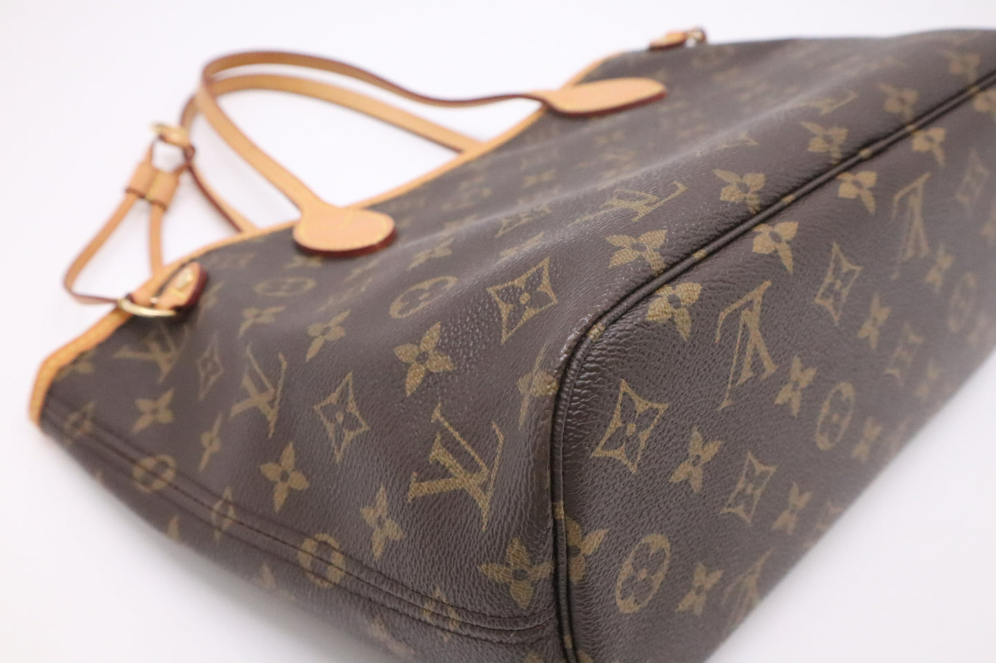 Louis Vuitton Neverfull PM in Monogram Canvas