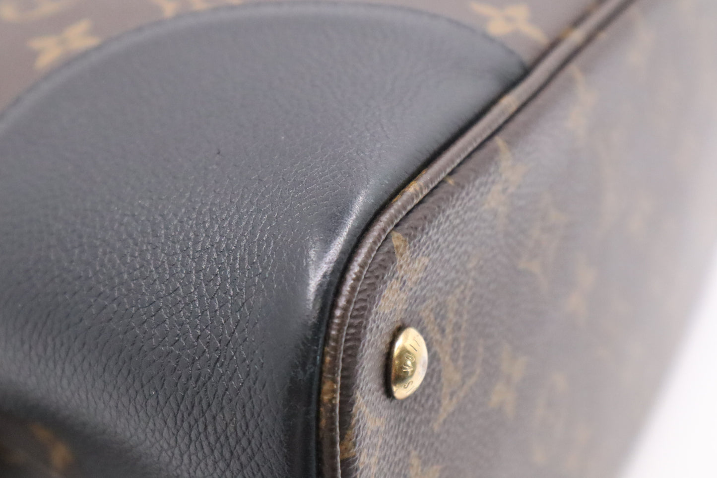 Louis Vuitton Flandrin in Monogram Canvas