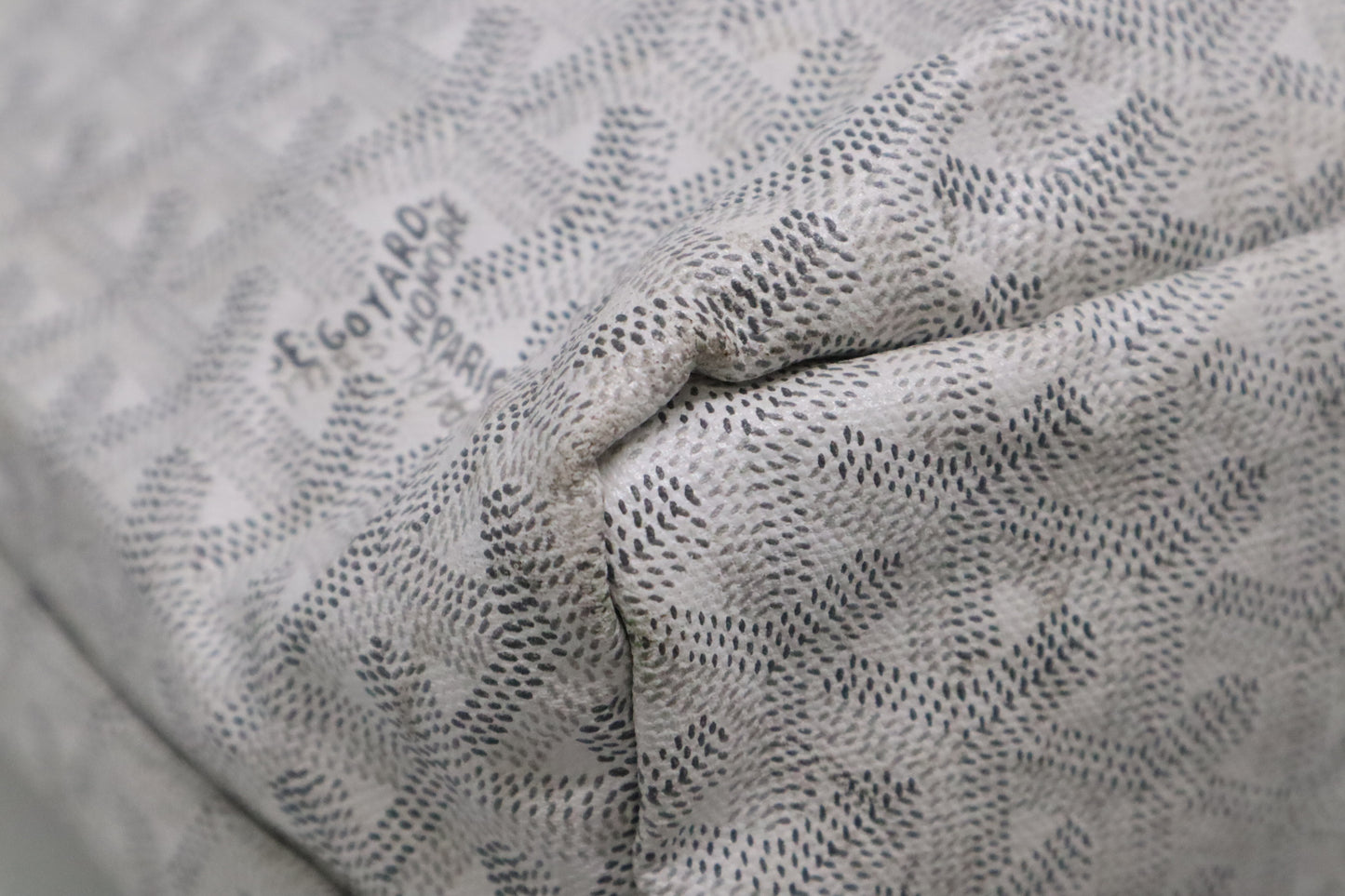 Goyard Hobo Bag in White Goyardine Canvas