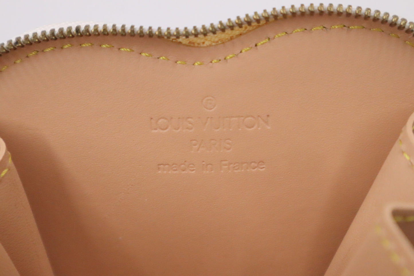 Louis Vuitton Heart Zippy in White Multicolor Monogram Canvas
