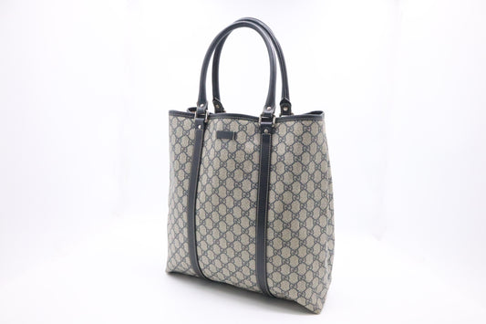 Gucci Tote in Navy GG Supreme Canvas