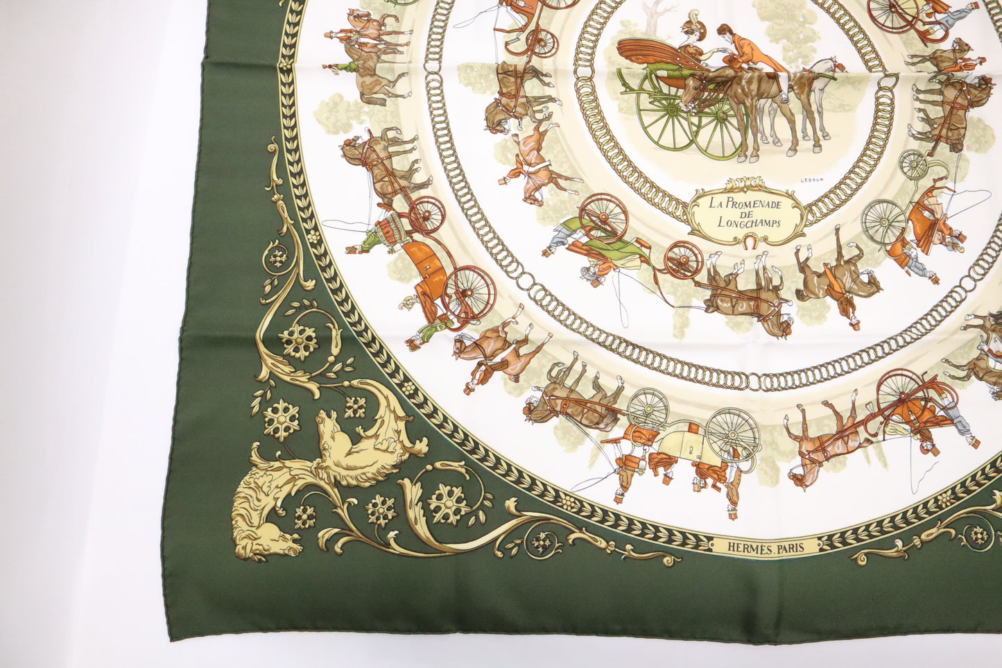 Hermes Paris La Promenade De Longchamps Carre 90 in Green Silk