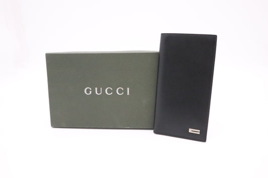 Gucci Bi-fold Wallet in Black Leather