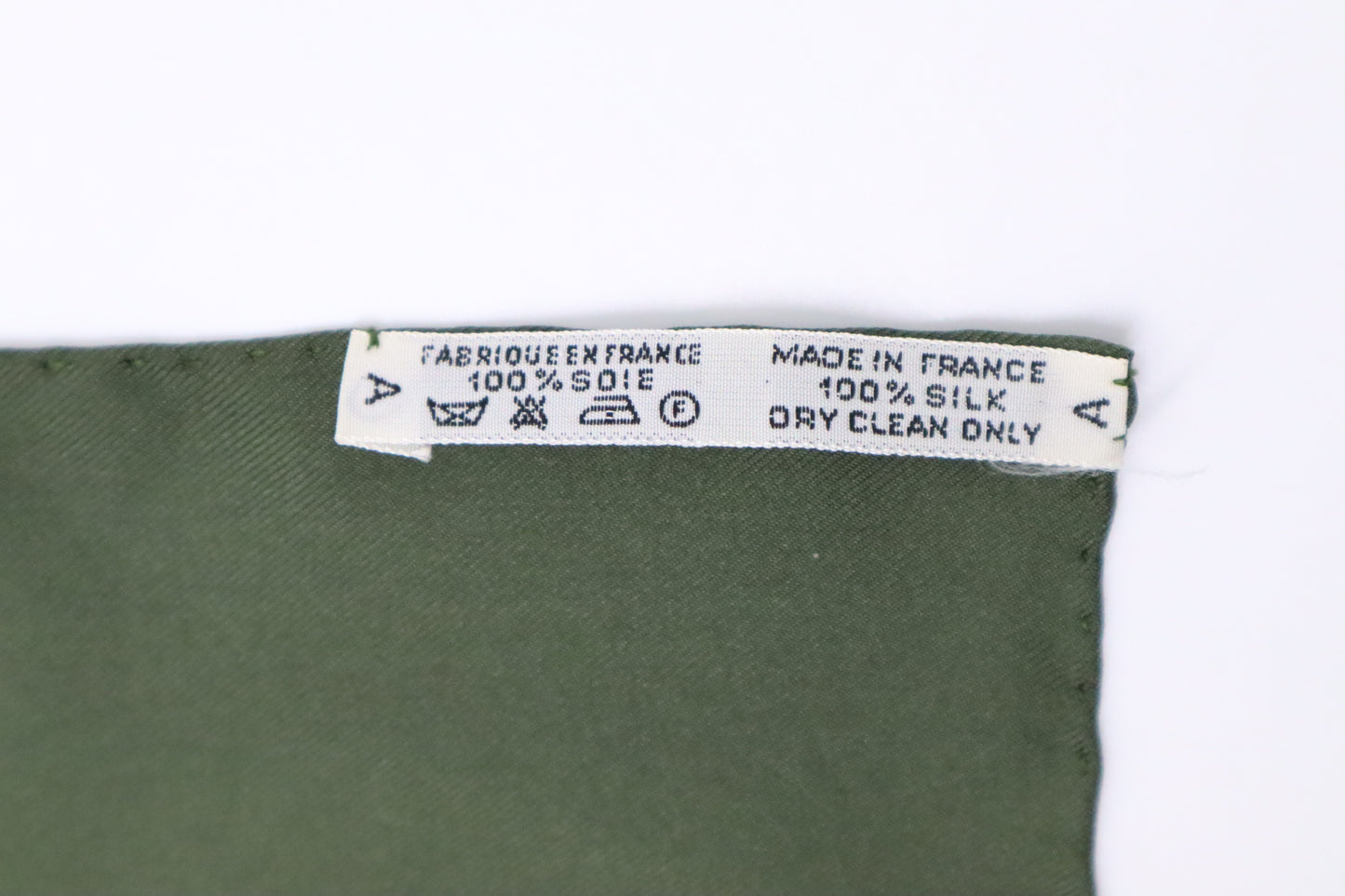 Hermes Paris La Promenade De Longchamps Carre 90 in Green Silk
