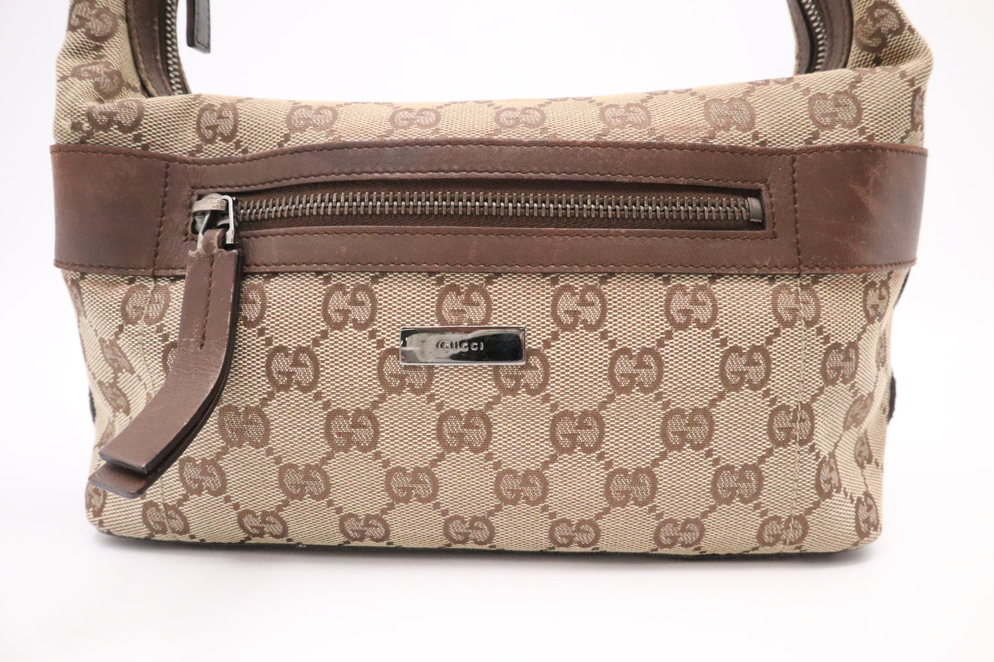 Gucci Shoulder Bag in GG Canvas and Brown Leather