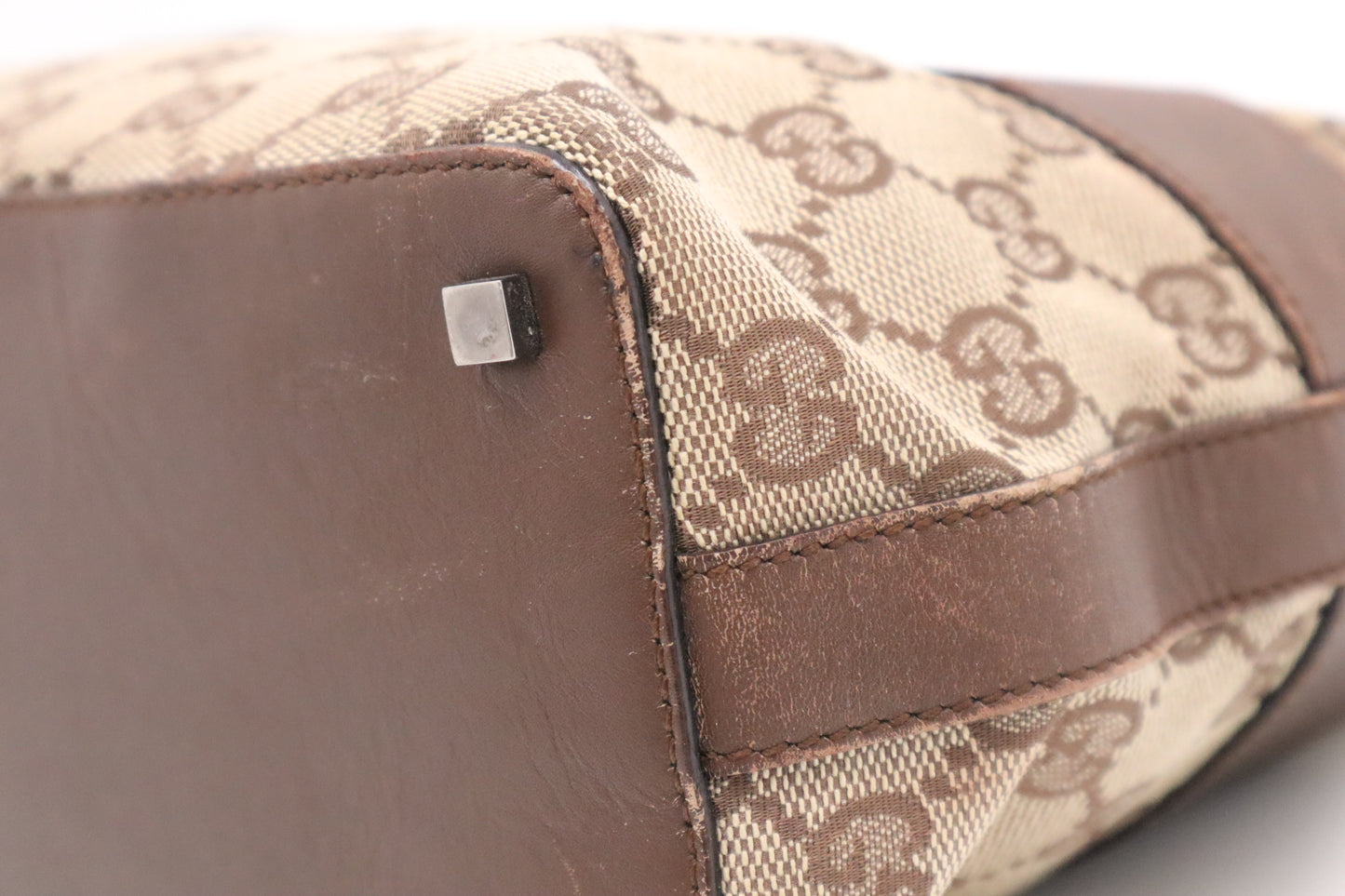 Gucci Shoulder Bag in GG Canvas and Brown Leather