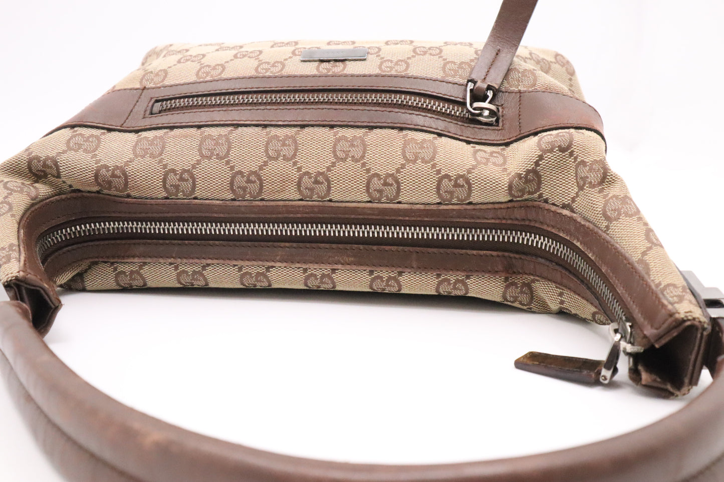 Gucci Shoulder Bag in GG Canvas and Brown Leather
