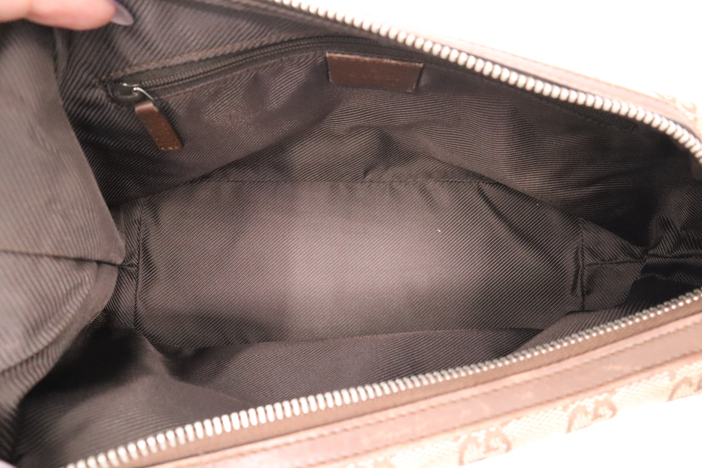 Gucci Shoulder Bag in GG Canvas and Brown Leather