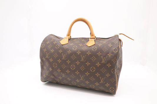 Louis Vuitton Speedy 35 in Monogram Canvas