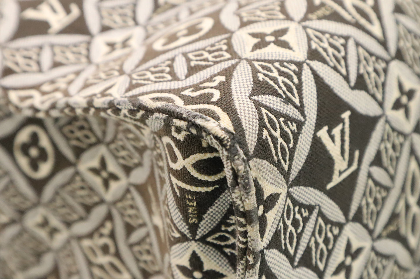 Louis Vuitton Jacquard Since 1854 OnTheGo GM