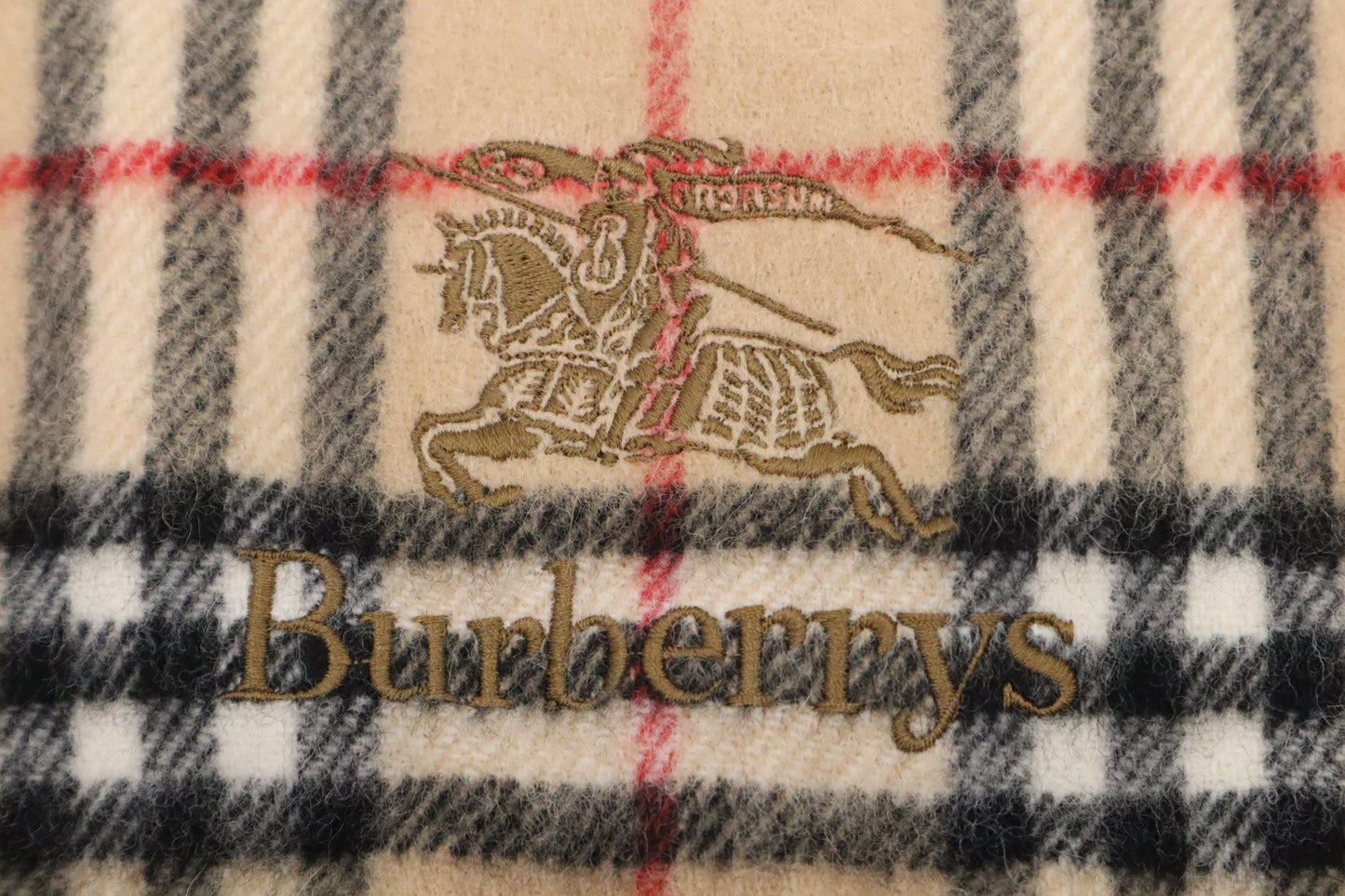Burberry Shawl in Brown Checked New Wool