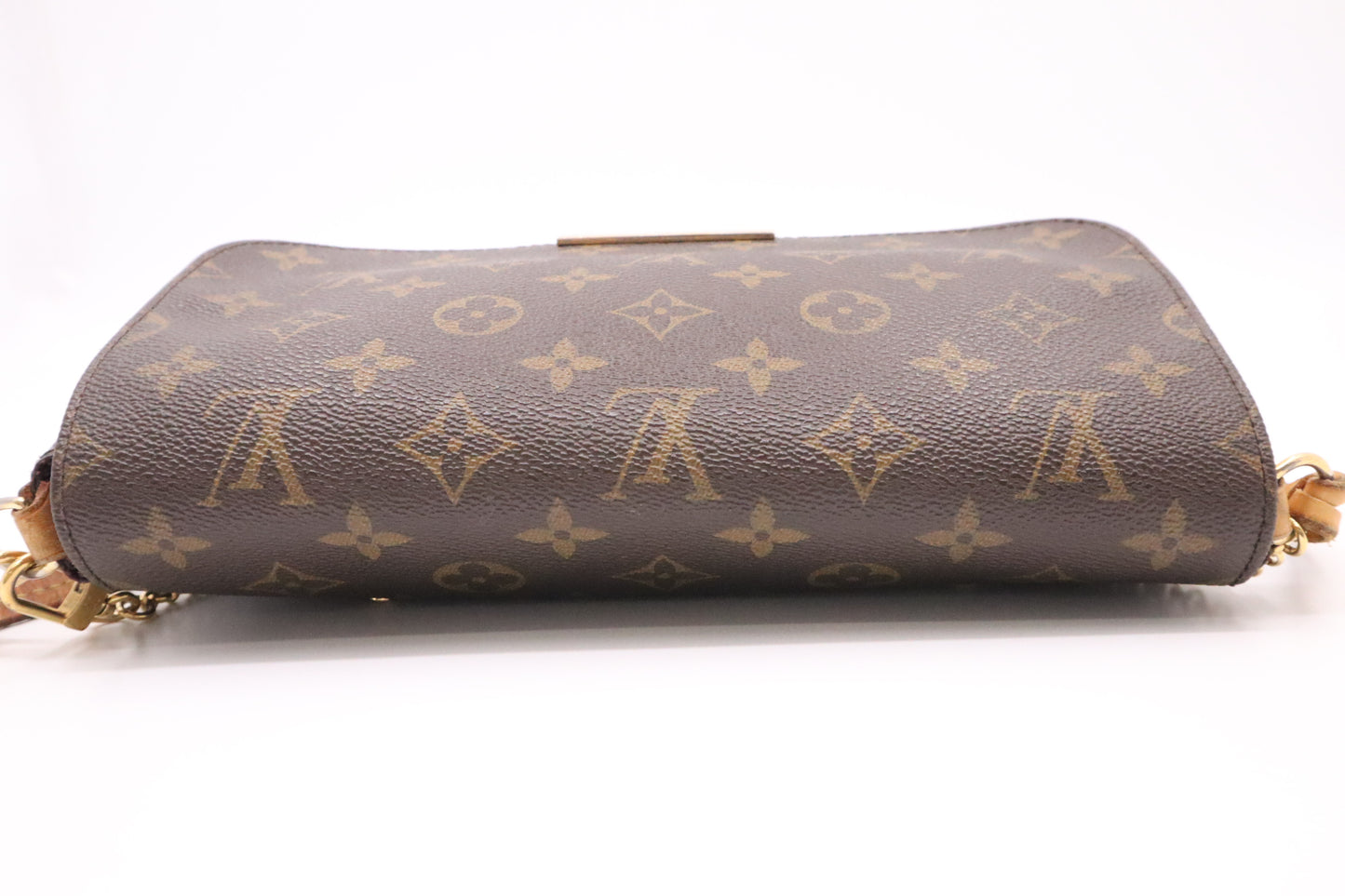 Louis Vuitton Favorite MM in Monogram Canvas