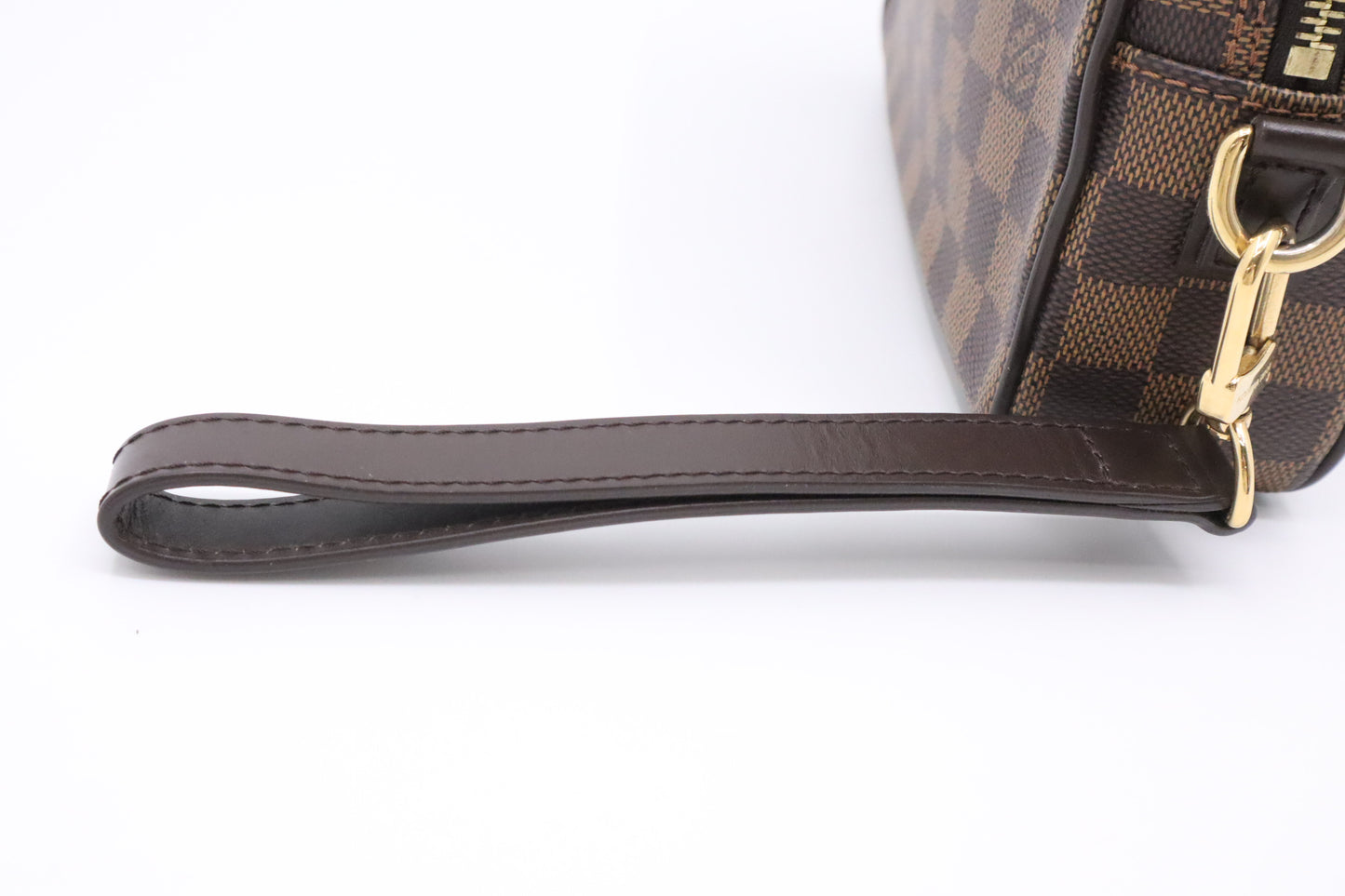 Louis Vuitton Saint Paul Pochette in Damier Ebene Canvas