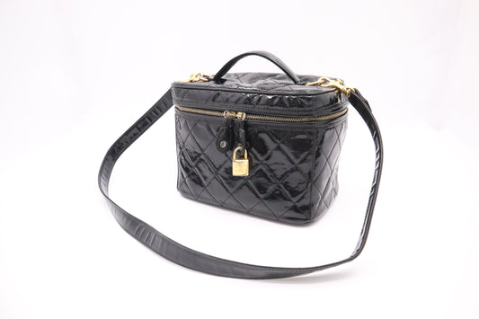 Chanel Vanity in Black Patent Leather