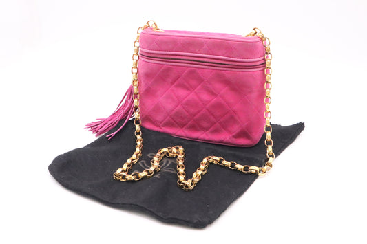 Chanel Vanity Shoulder Bag in Pink Suede