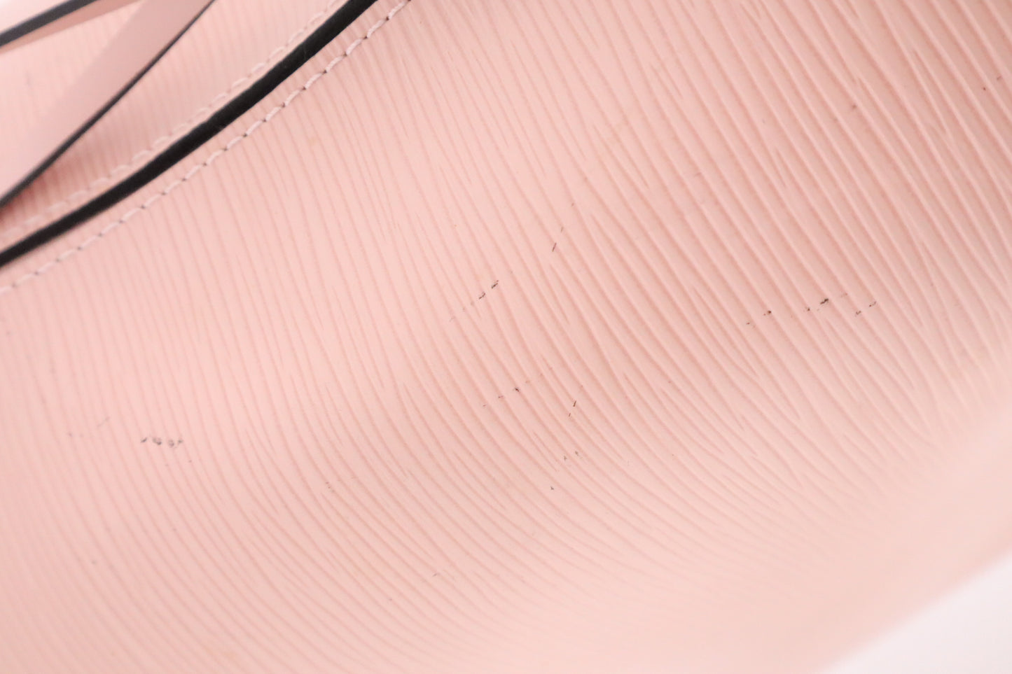 Louis Vuitton Neverfull MM in Rose Ballerine Pink Epi Leather