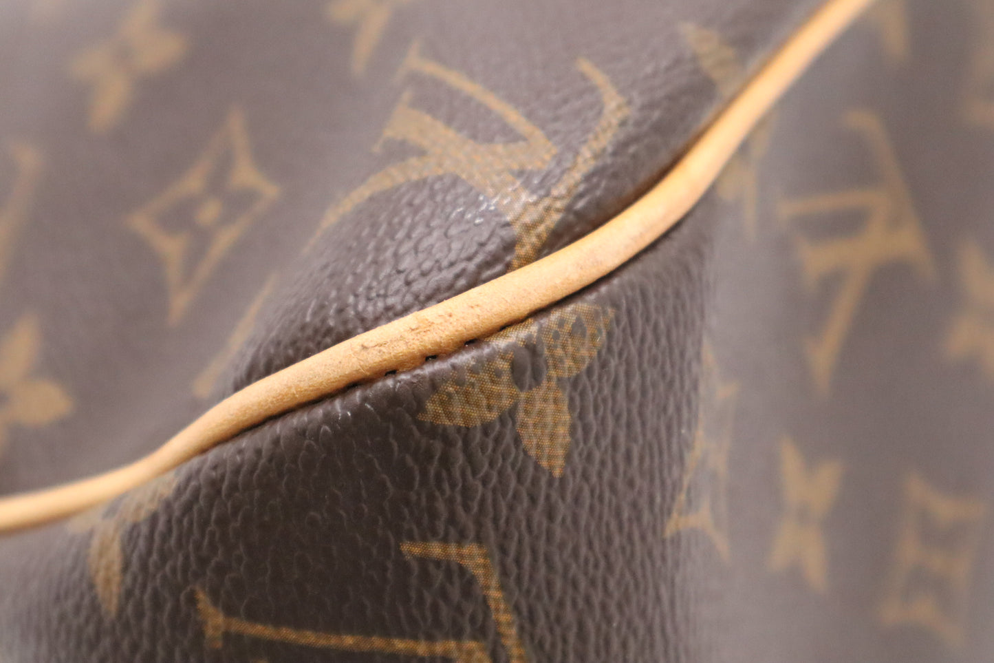 Louis Vuitton Batignolles Horizontal in Monogram Canvas