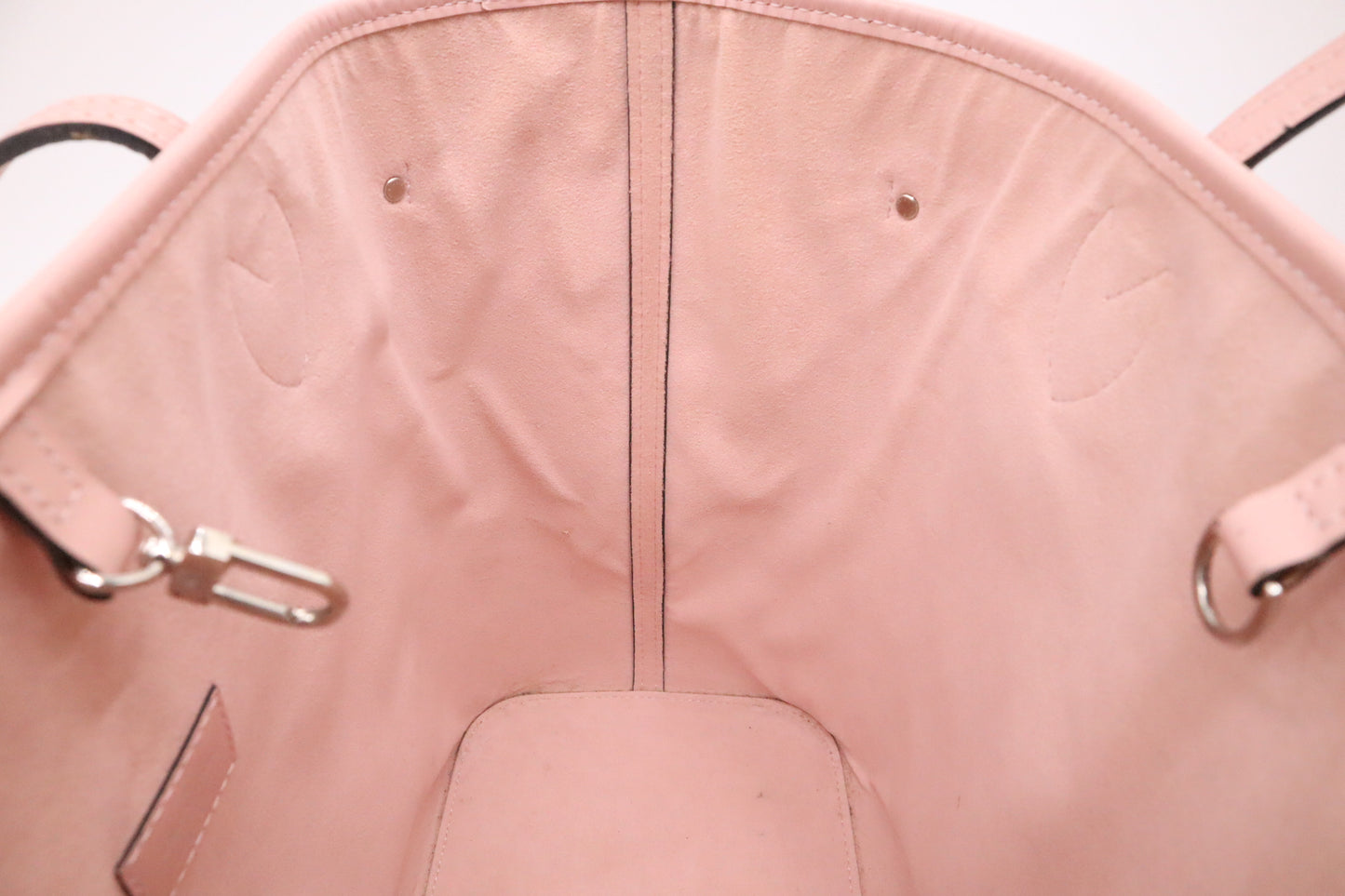 Louis Vuitton Neverfull MM in Rose Ballerine Pink Epi Leather