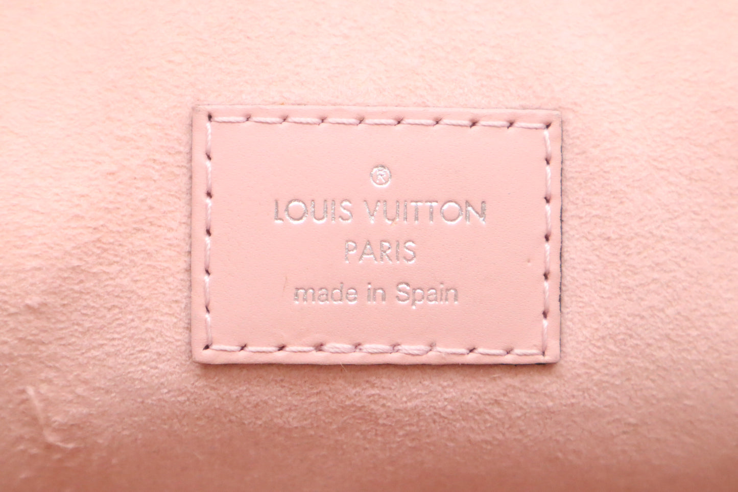 Louis Vuitton Neverfull MM in Rose Ballerine Pink Epi Leather