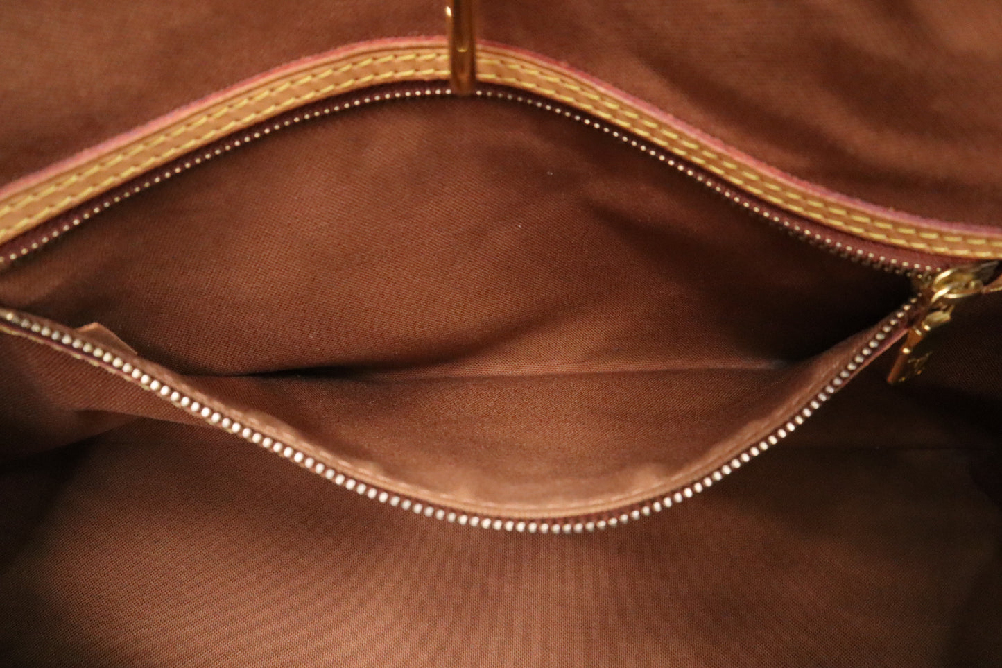 Louis Vuitton Batignolles Horizontal in Monogram Canvas