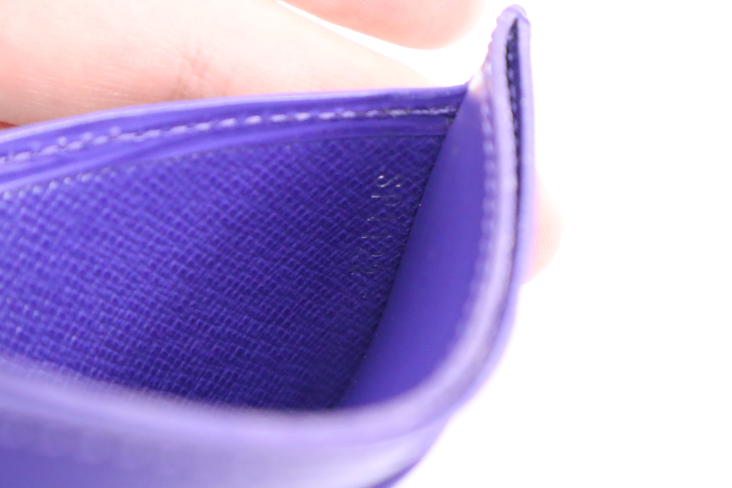 Louis Vuitton Card Holder in Purple Epi Leather