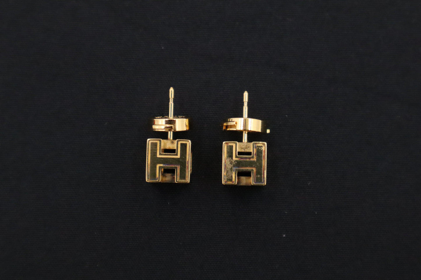 Hermes H Cube Earrings in White