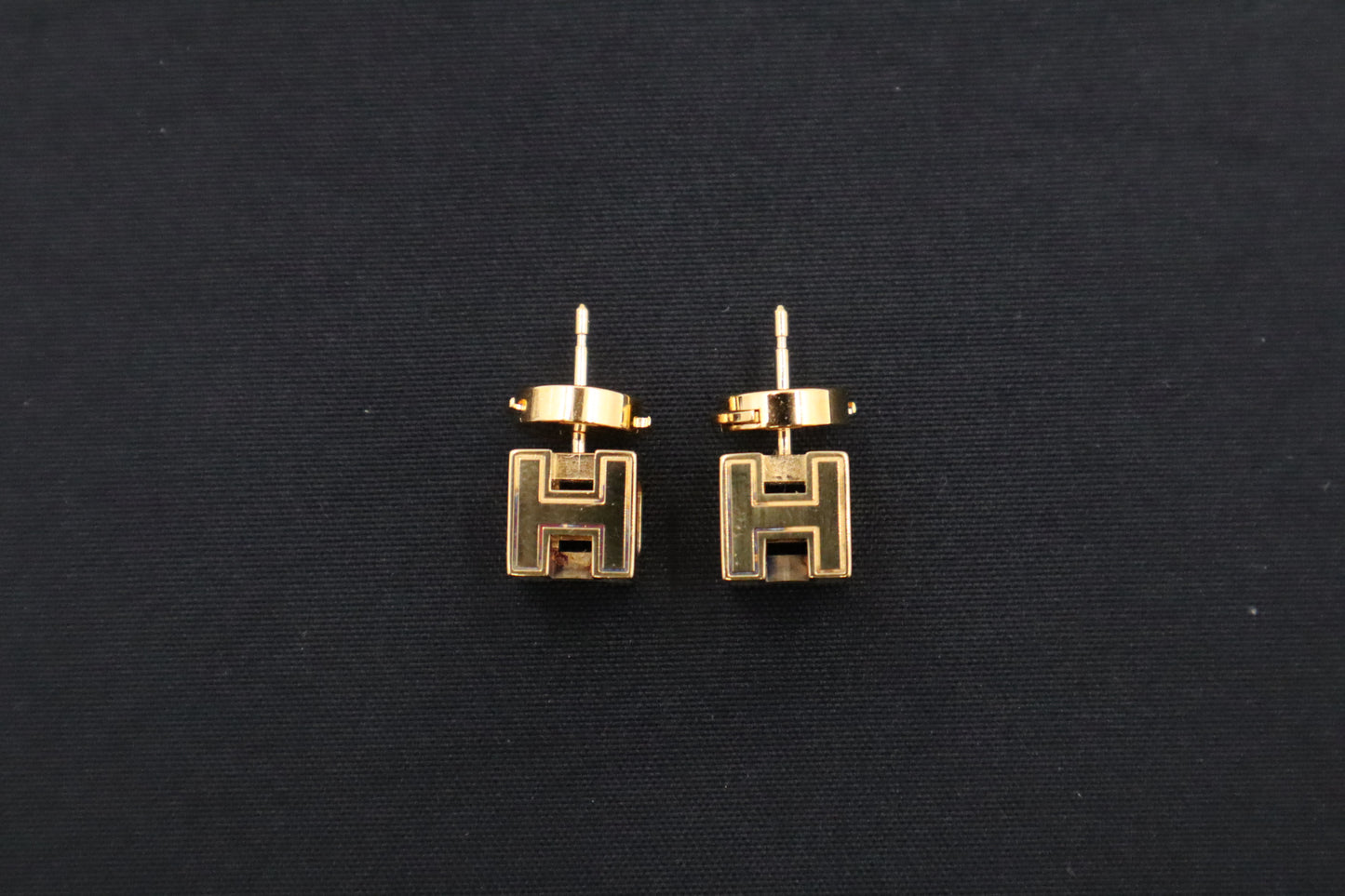 Hermes H Cube Earrings in White
