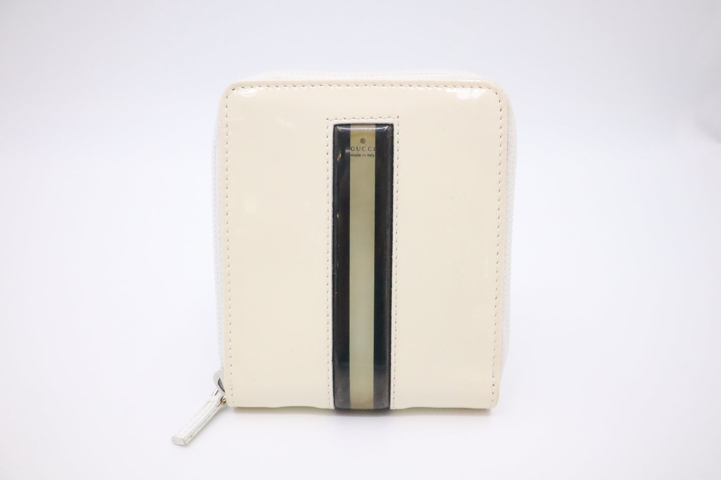 Gucci Compact Wallet in White Patent Leather