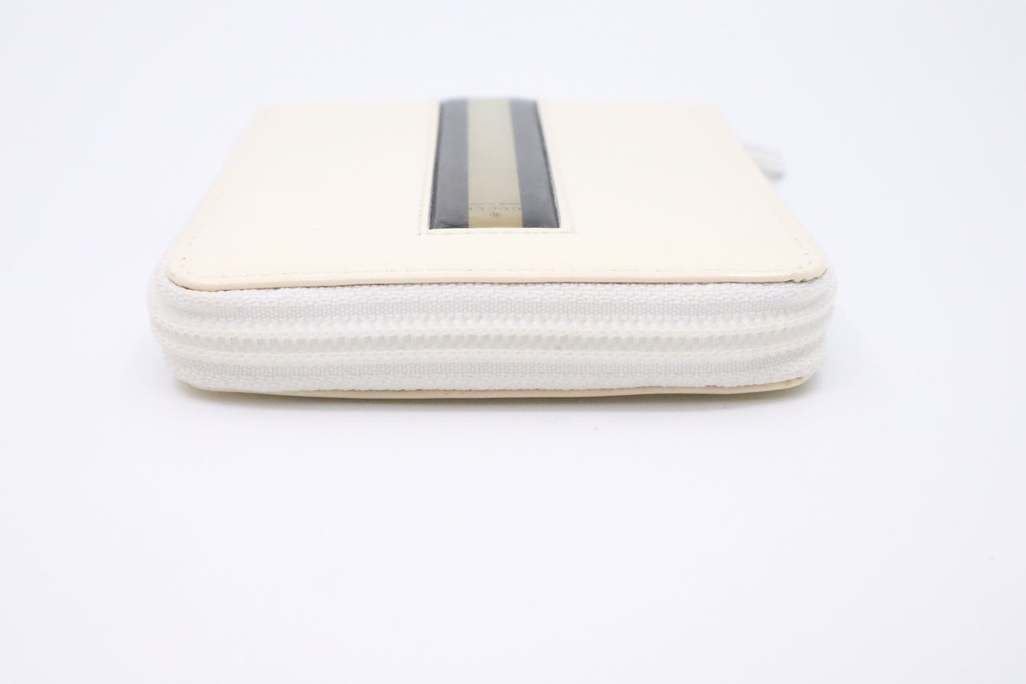 Gucci Compact Wallet in White Patent Leather