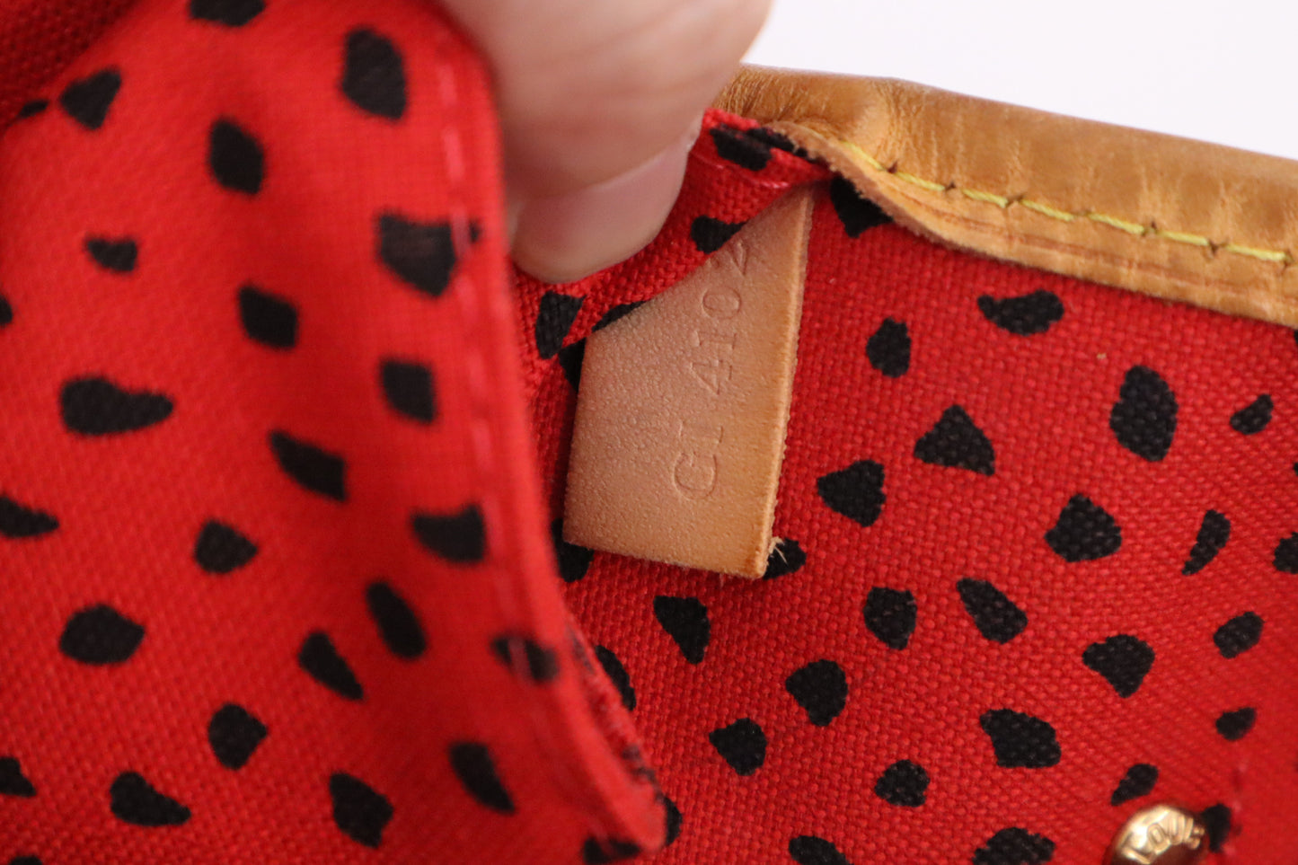 Louis Vuitton x Yayoi Kusama Rouge Neverfull MM in Monogram Waves Canvas