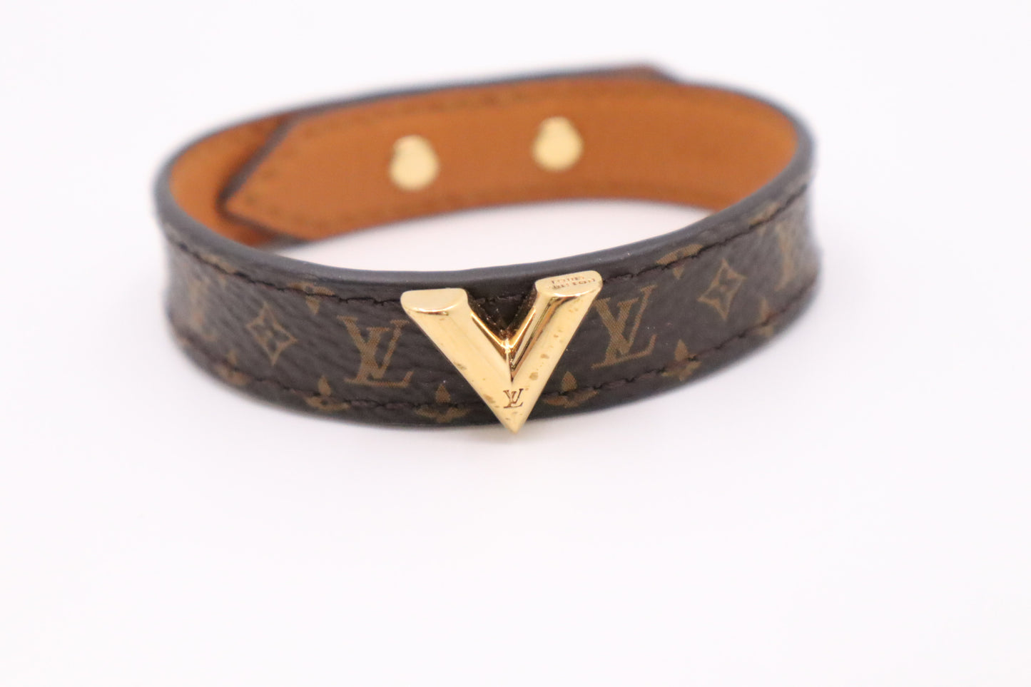 Louis Vuitton Essential V Bracelet in Monogram Canvas