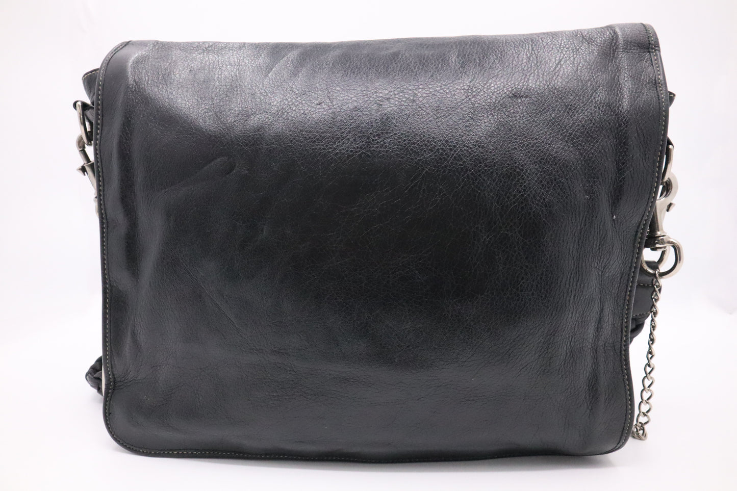 Gucci Crest Chain Messenger Bag in Black Leather