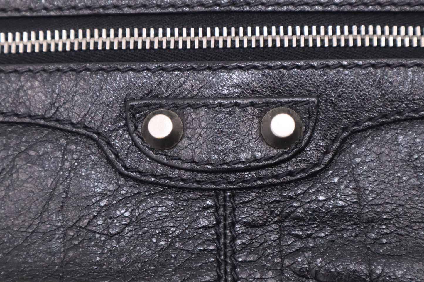 Balenciaga Le Cagole Clutch in Black Leather