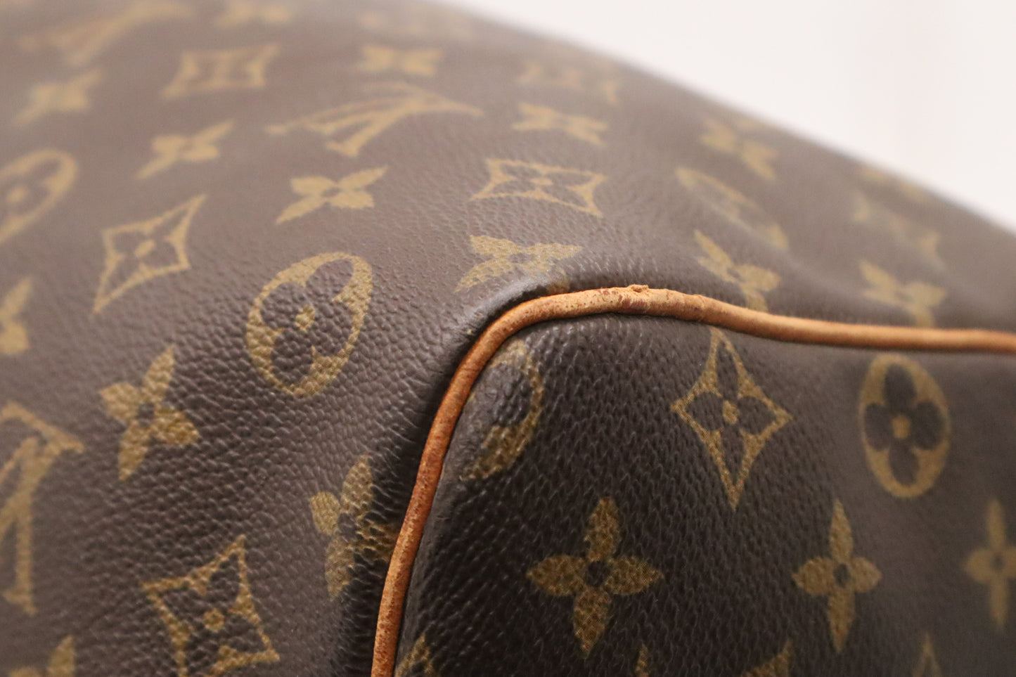 Louis Vuitton Keepall 60 in Monogram Canvas