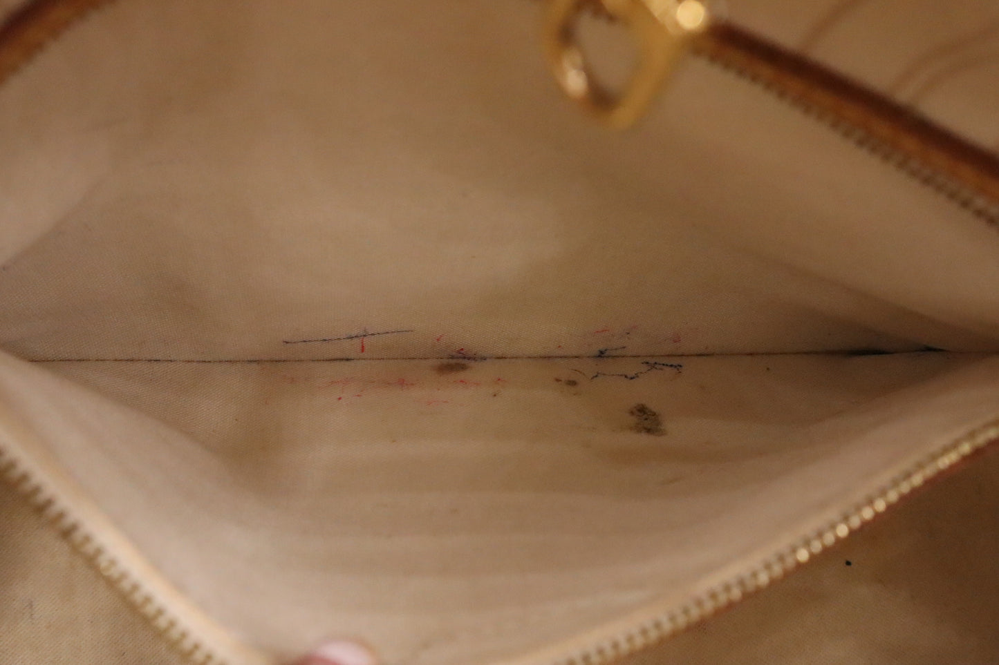 Louis Vuitton Neverfull MM in Damier Azur Canvas