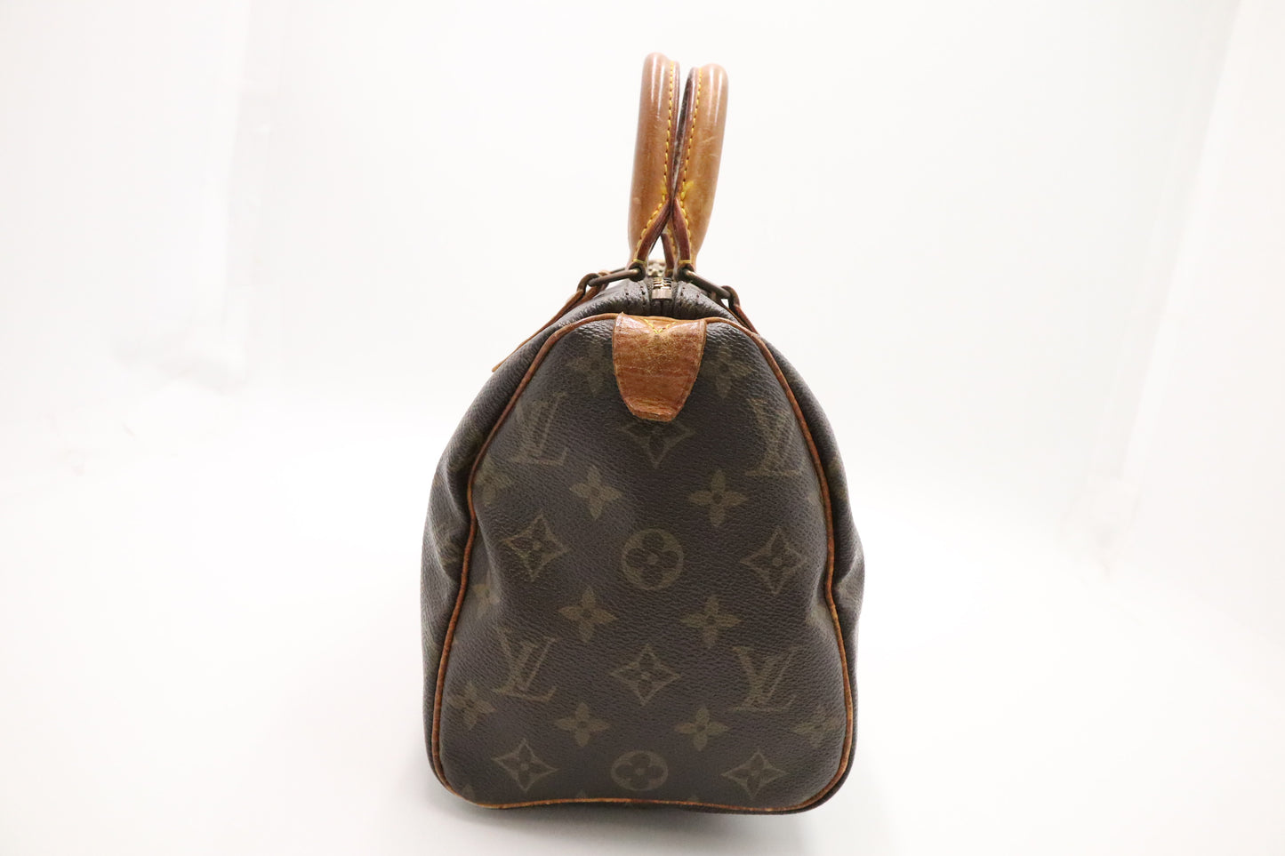 Louis Vuitton Speedy 25 in Monogram Canvas