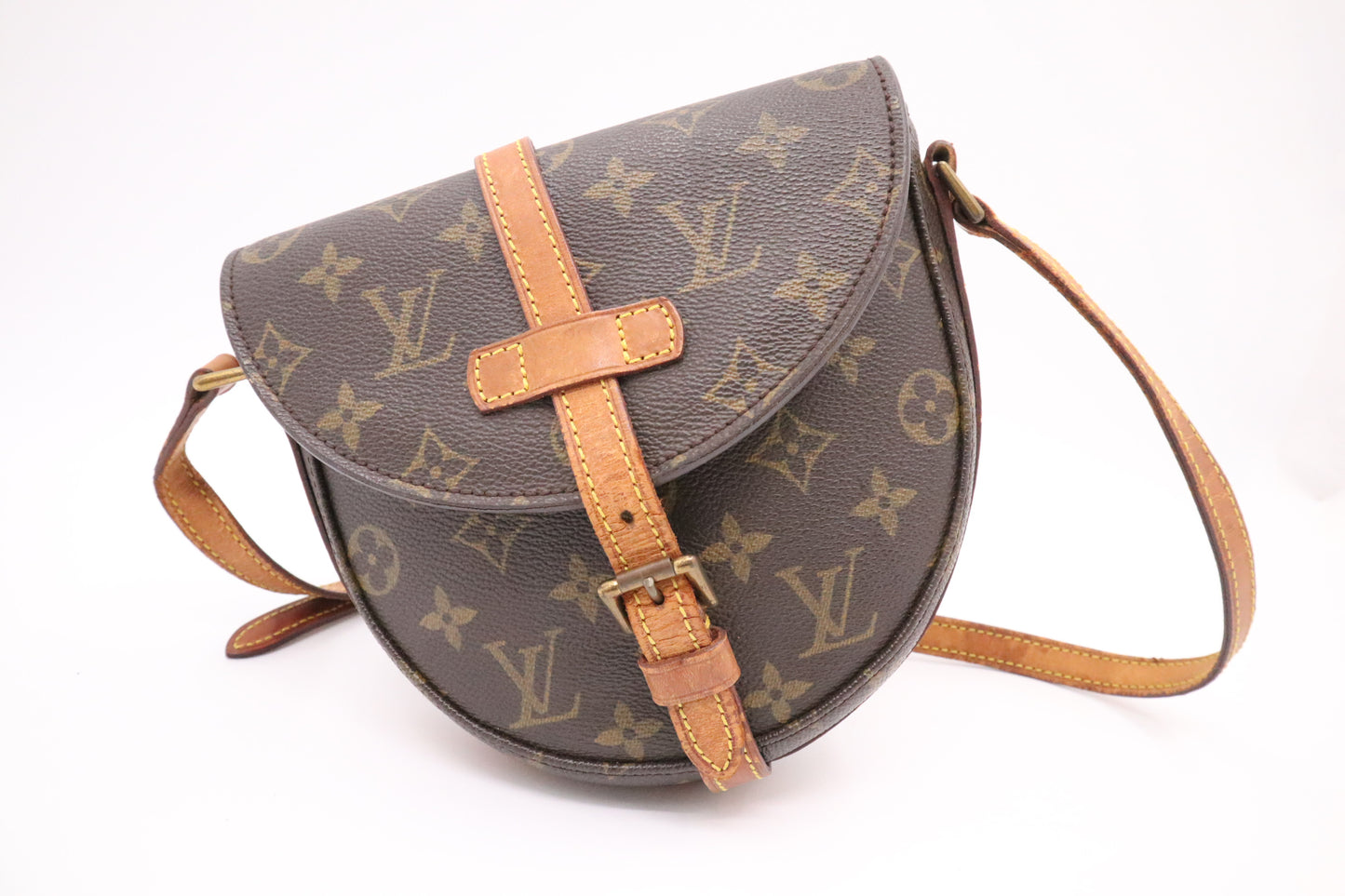 Louis Vuitton Chantilly PM in Monogram Canvas