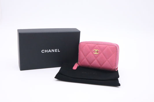 Chanel Compact Zippy in Pink Caviar Leather