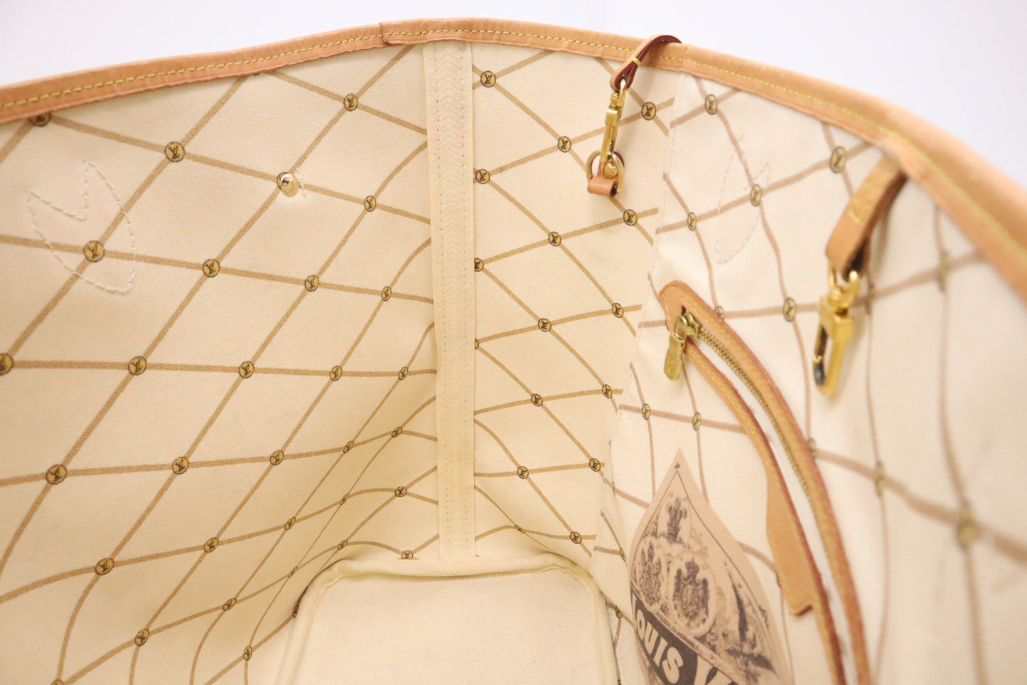 Louis Vuitton Neverfull MM in Hawaii Summer Trunks Damier Azur Canvas