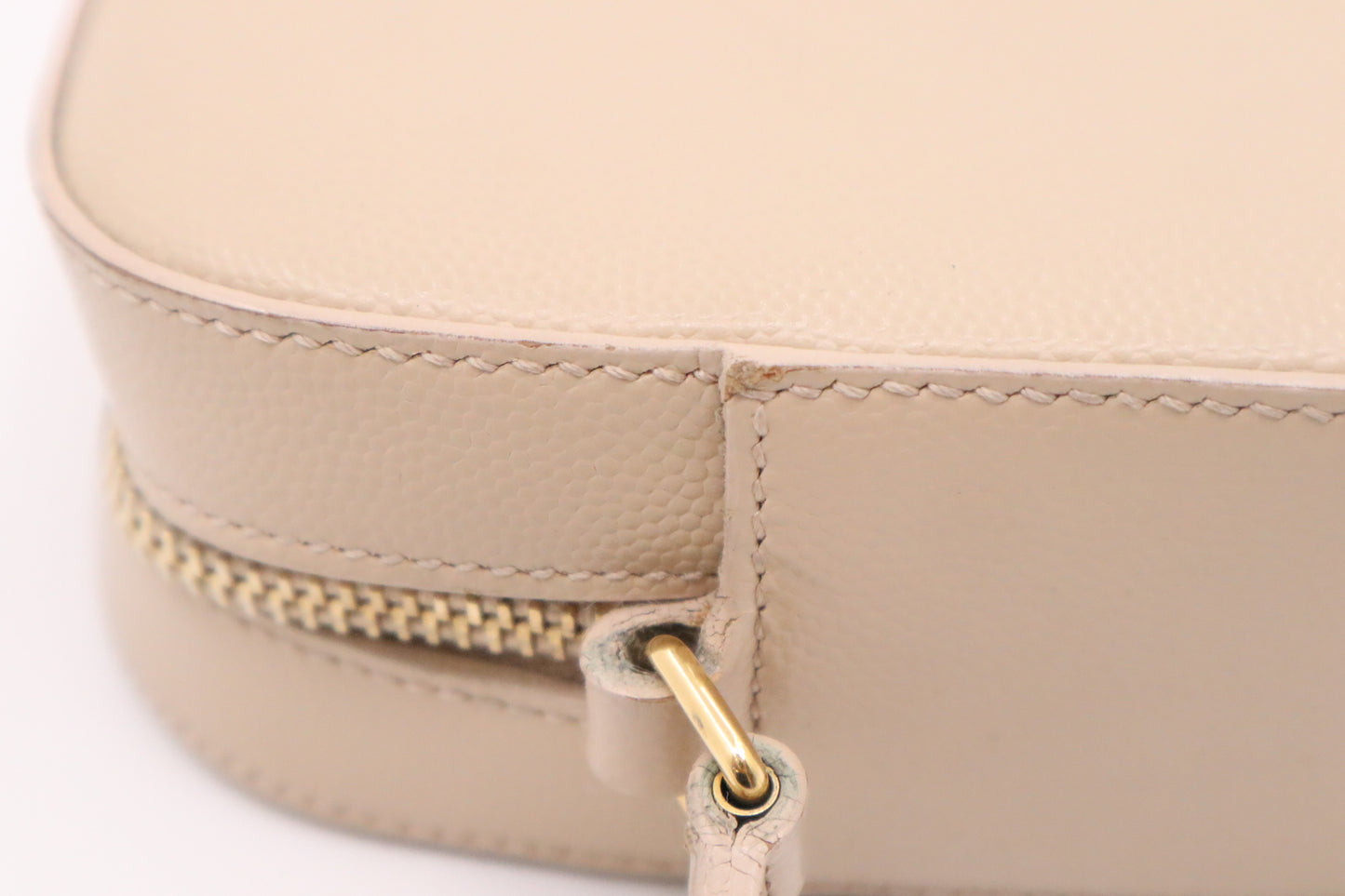 YSL Saint Laurent Crossbody Bag in Beige Pebbled Leather